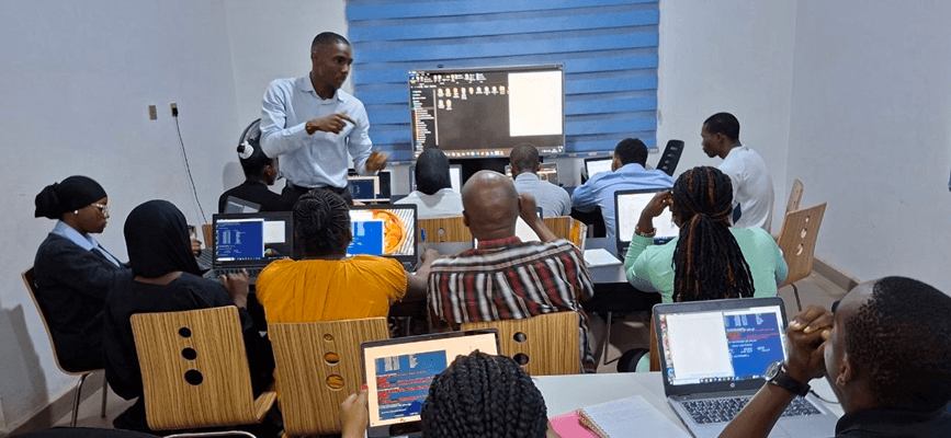 a data analytics class at early code institute